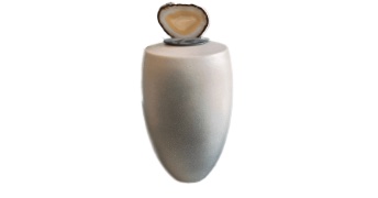 Stenen-urn-met-grazen-deksel.png